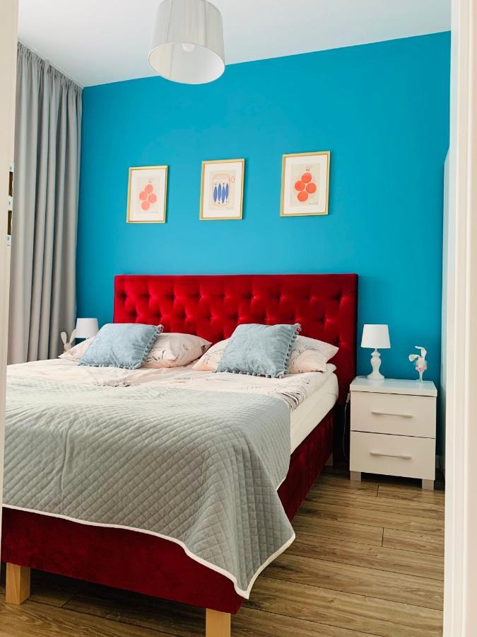 Apartament Walczaka Nr 16 Miejsce Parkingowe ゴジュフ・ヴィエルコポルスキ エクステリア 写真